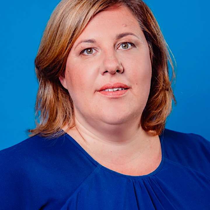 EDĪTE KALNIŅA