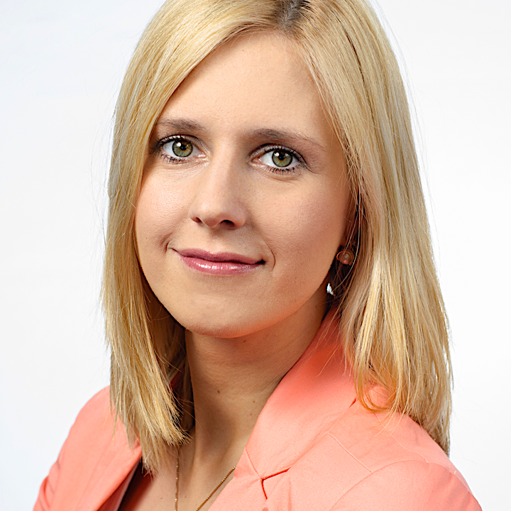 JANĪNA BITENIECE