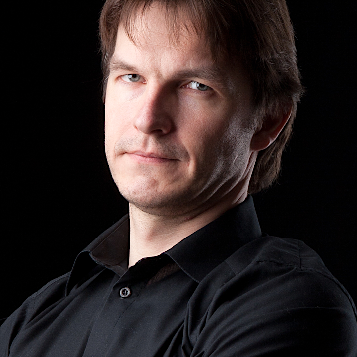 KĀRLIS APKALNS
